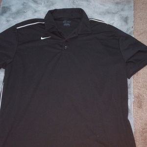 Men's Nike collared shirt